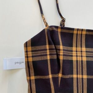 black and orange preppy dress! Medium length🧡🖤